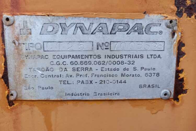 Rolo Compactador - Dynapac - TR25 - 1986 (1)