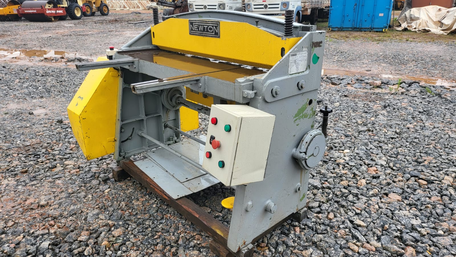 Guilhotina Motorizada Newton GMN 1203