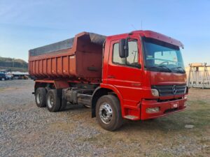 Caminhão Basculante MB ATEGO 2425 6X2  - 2010