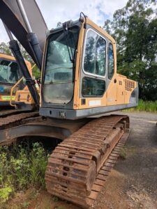 Escavadeira Hidráulica Volvo EC240 BLC - 2011