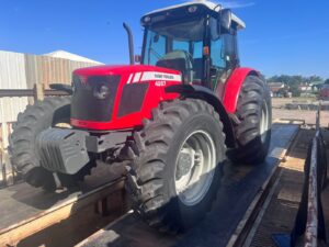Trator de Pneus Agricola Massey Ferguson 4297 - 3562h - 2013