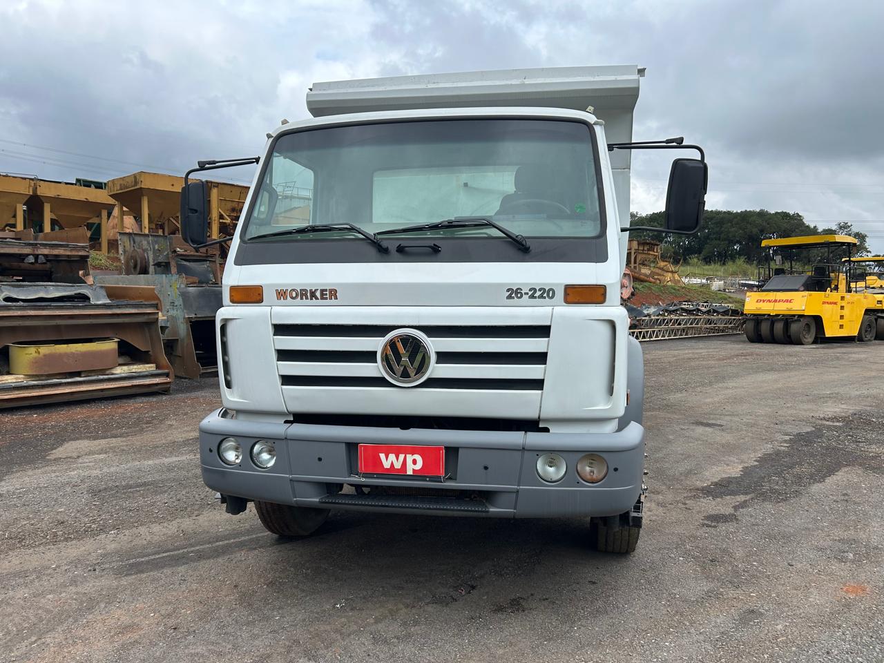 Basculante 6X4 (4)