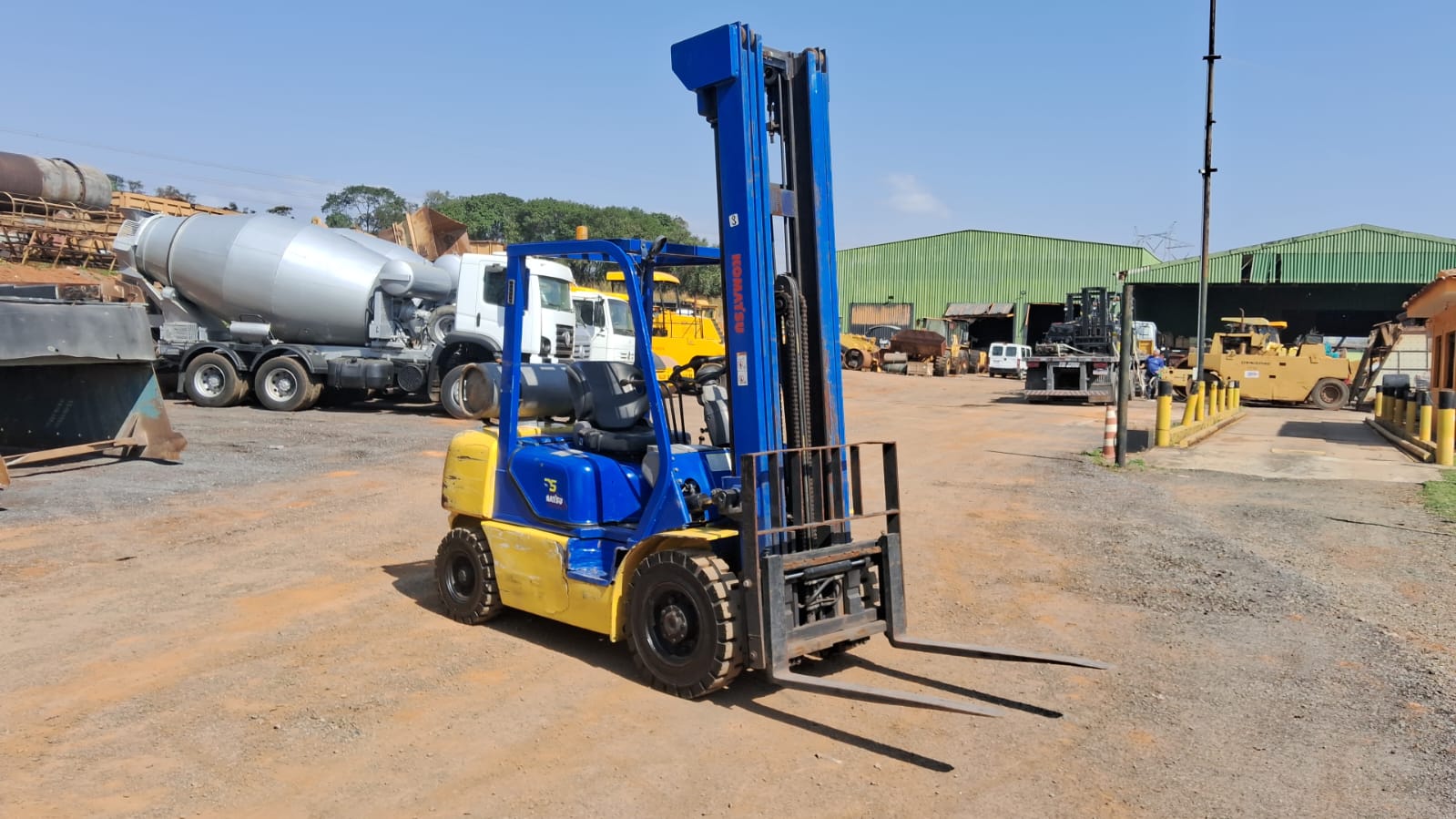 Empilhadeira FG25T (5)