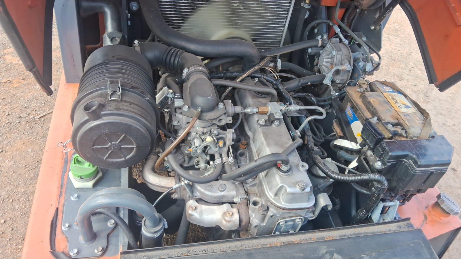 Empiolhadeira Toyota 25 (7)