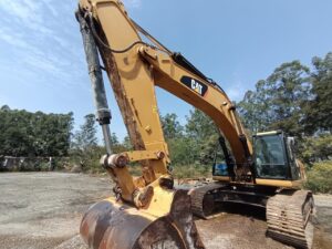Escavadeira Hidráulica Caterpillar 336 D2L - 2013
