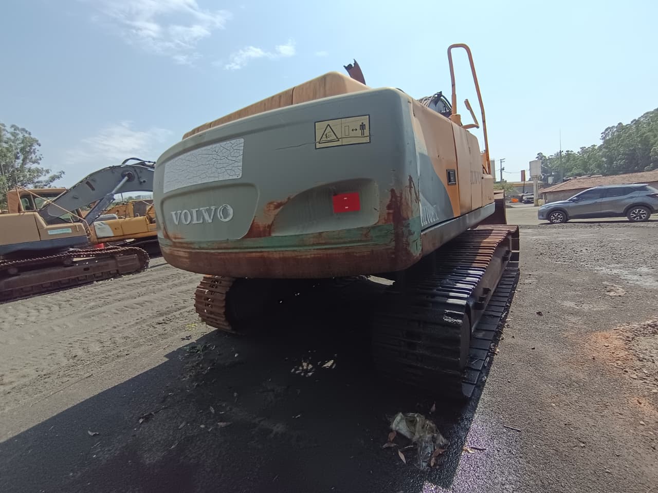 Volvo EC210_24751 (2)